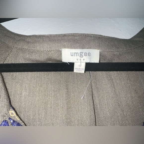 Umgee Olive Green Long Sleeve Tunic - Picture 2 of 5